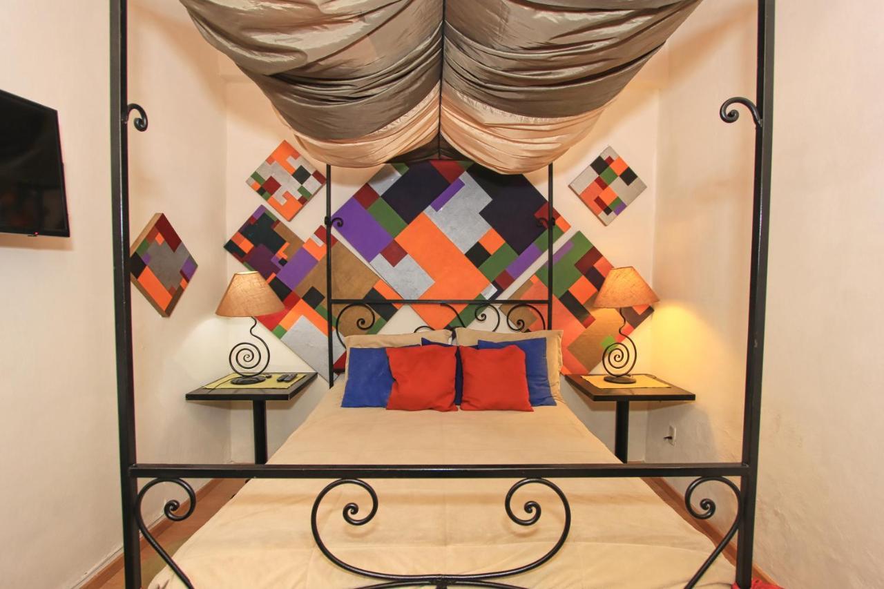 La Mexicana Hotel Boutique Альенде Экстерьер фото
