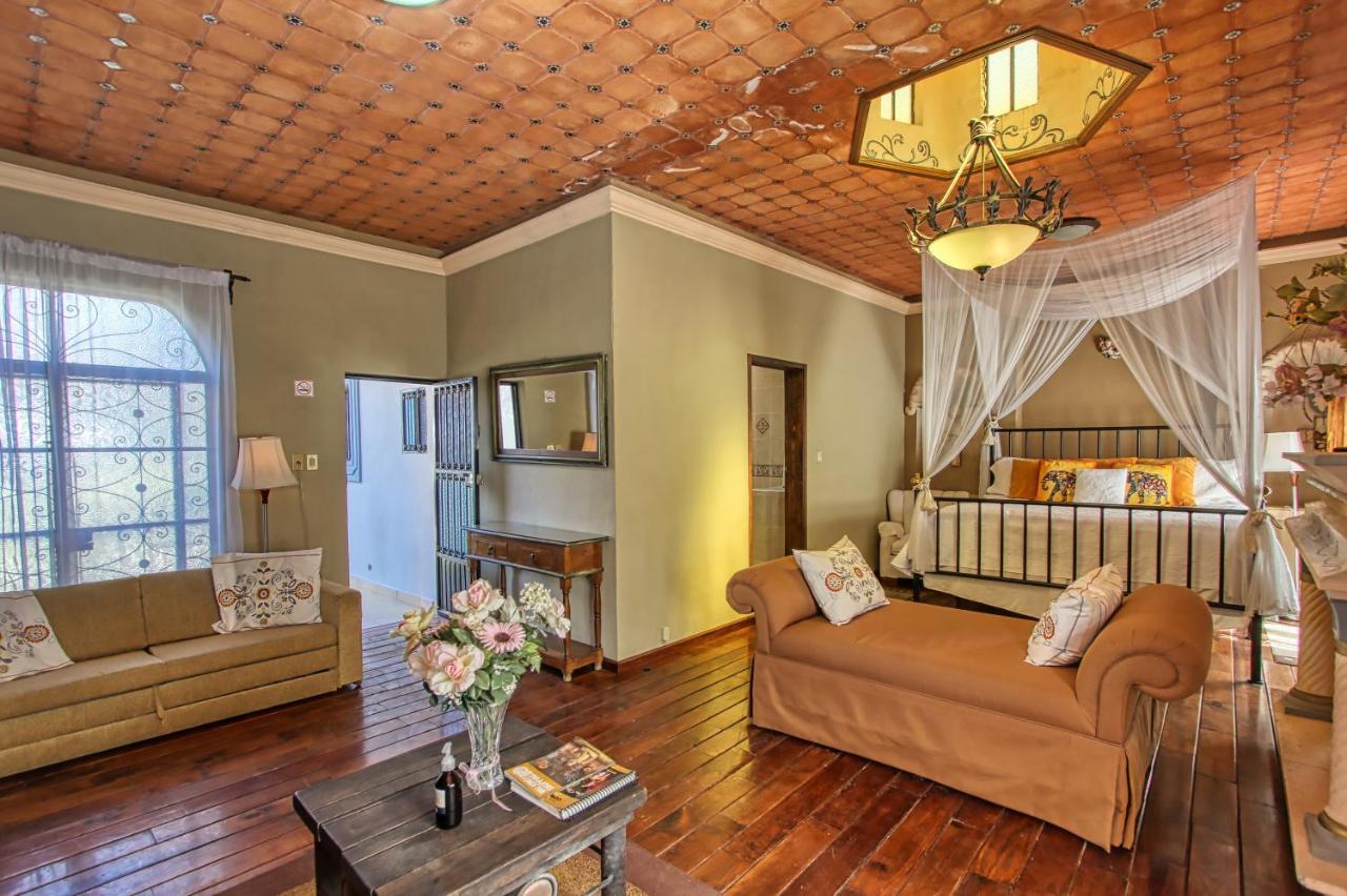 La Mexicana Hotel Boutique Альенде Экстерьер фото
