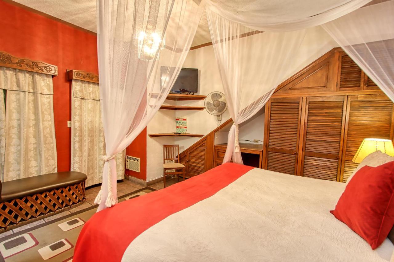 La Mexicana Hotel Boutique Альенде Экстерьер фото